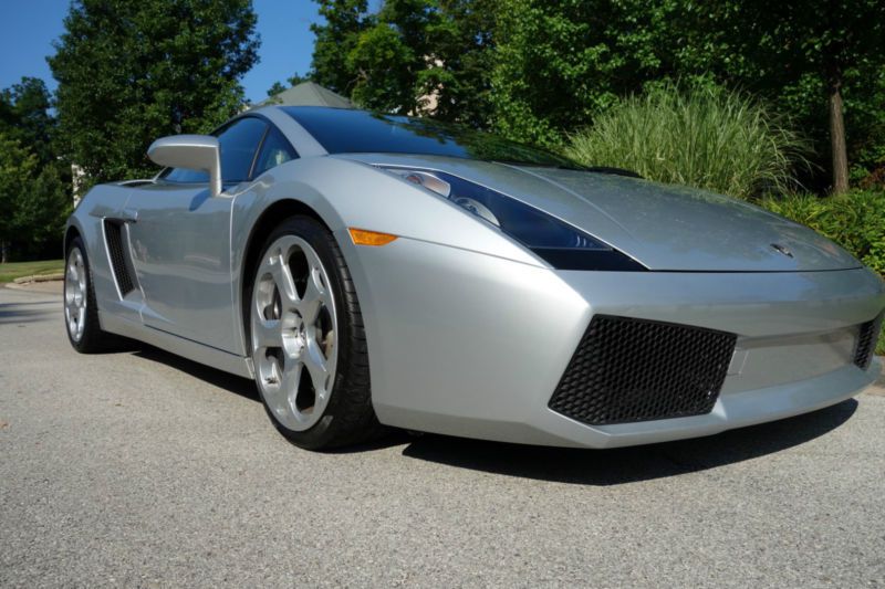 2004 lamborghini gallardo (full service done 72015, 72% clutch life left)