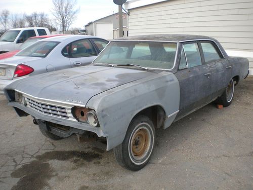 1967 chevy chevelle 4dr, parts car or restore
