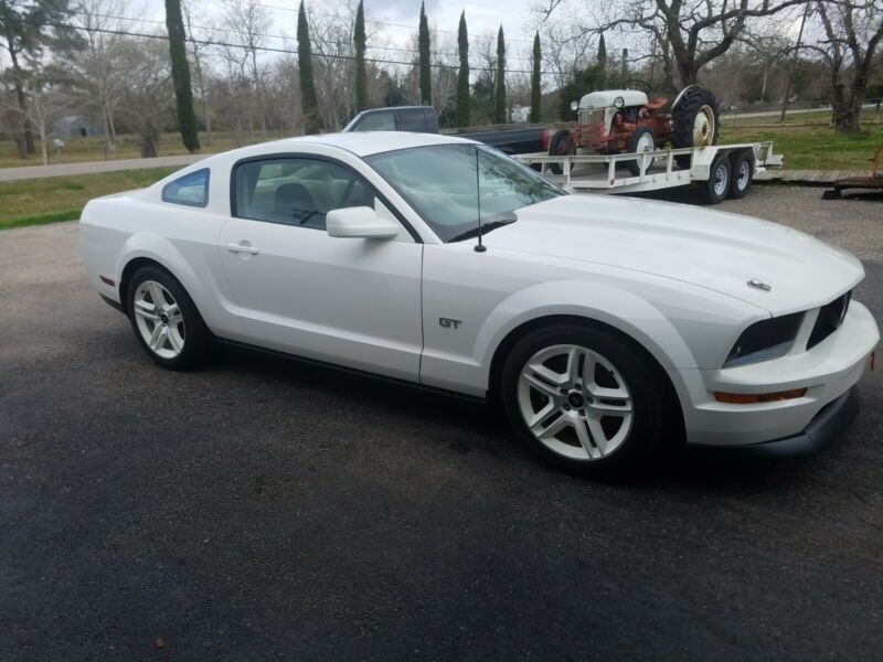 2006 ford mustang gt