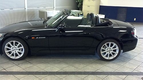 2007 honda s2000 base convertible 2-door 2.2l