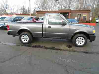 XL 2.3L 4 wheel disc brakes ABS brakes AM/FM radio Air conditioning Speakers:  2, image 2