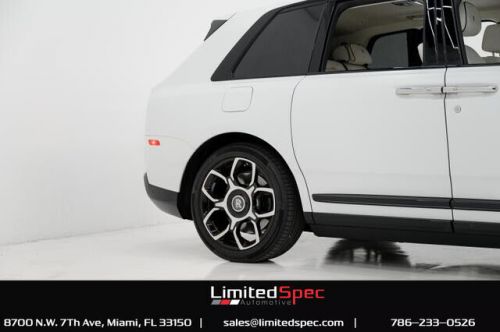 2022 Rolls-Royce Cullinan Black Badge Sport Utility 4D, US $399,950.00, image 2