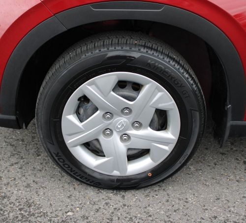 2020 Hyundai Venue SE, US $17,397.00, image 5