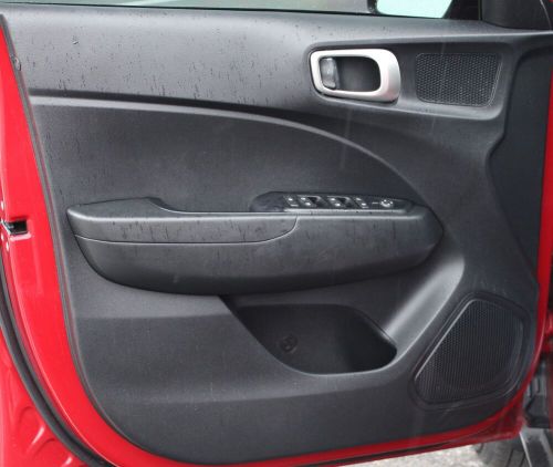 2020 Hyundai Venue SE, US $17,397.00, image 6
