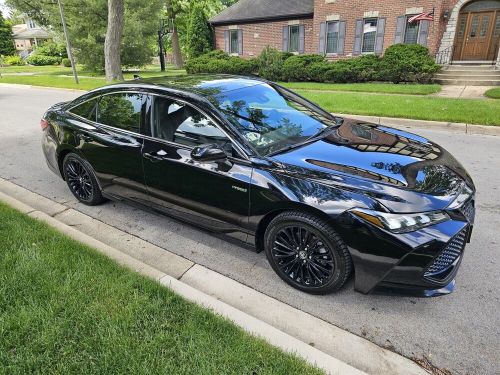 2019 toyota avalon xse