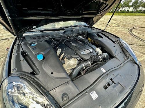 2017 porsche cayenne turbo awd 4dr suv