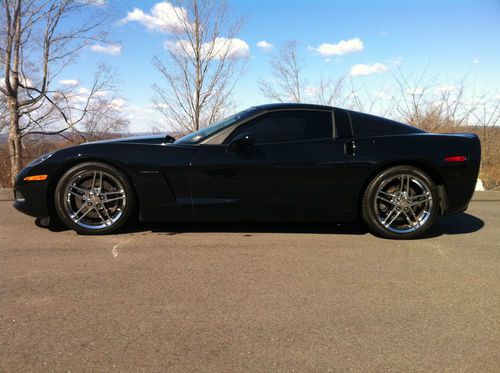 Chevy corvette custom lingenfelter twin turbo 600 hp , only 10k miles