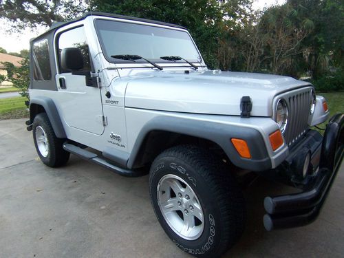 2004 jeep wrangler sport, 4wd, auto,running brds, fwd, 45,145 miles,