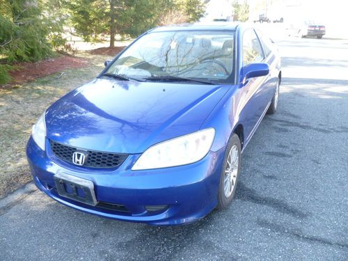 2005 honda civic ex 2 door special edition only 26,800 miles like new condition