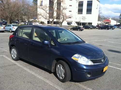 2009 nissan versa s hatchback 4-door 1.8l