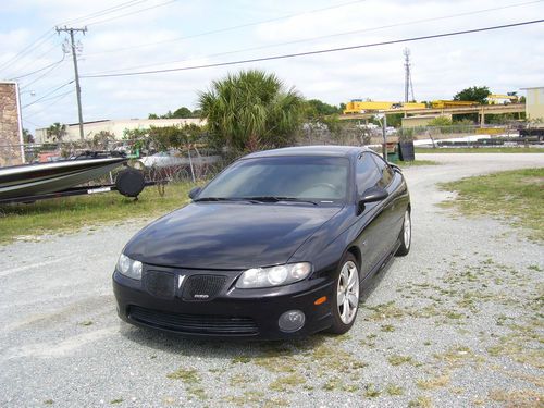 2004 pontiac gto, very clean car that runs and drives great!