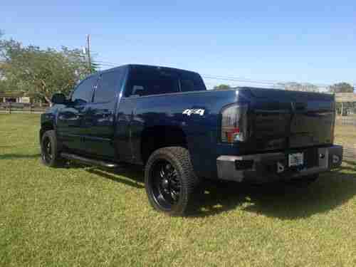 2007 Chevy Silverado 2500 4x4 Duramax Diesel (Fully Loaded) with Custom Interior, US $36,000.00, image 3