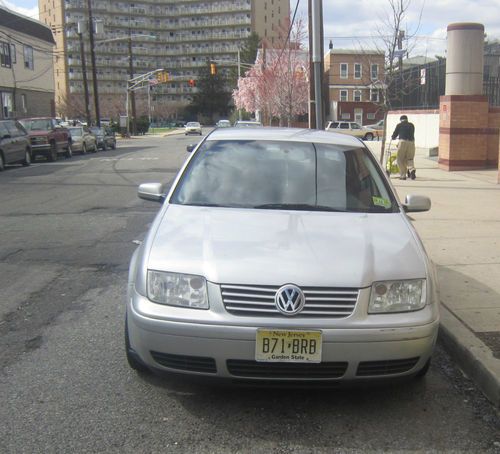 2000 volkswagen jetta gls sedan 4-door 2.0l