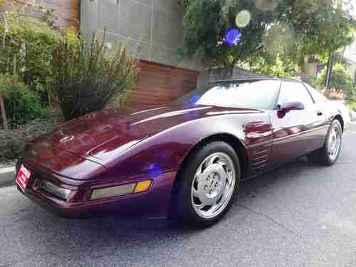 1992 Chevrolet Corvette Coupe BLACK ROSE/BLACK  Low Original Miles No Reserve, image 2