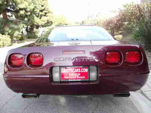 1992 Chevrolet Corvette Coupe BLACK ROSE/BLACK  Low Original Miles No Reserve, image 4
