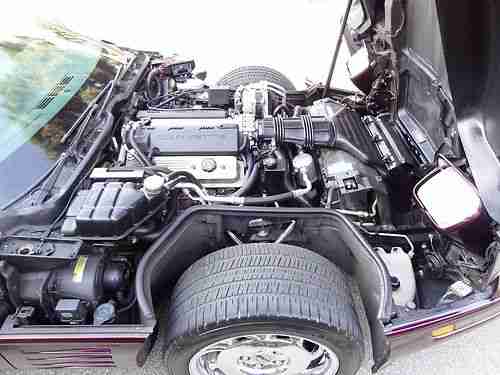 1992 Chevrolet Corvette Coupe BLACK ROSE/BLACK  Low Original Miles No Reserve, image 13
