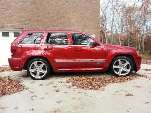 2006 jeep grand cherokee srt8  awd red fully loaded