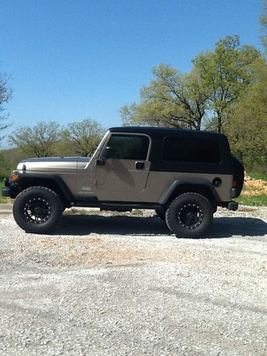 2004 jeep wrangler unlimited sport utility 2-door 4.0l