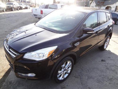 2013 ford escape sel 4wd damaged clean title rebuilder only 9k miles economical!