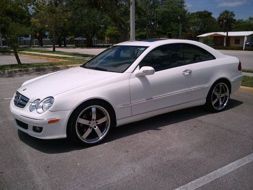 2006 white mercedes benz clk 350 (clean)