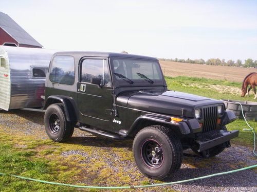 1988 jeep wrangler w/hard top