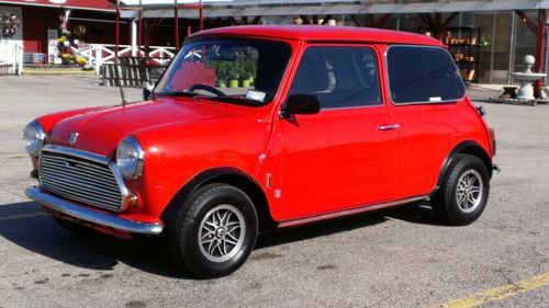 Mini cooper 2 door 1000cc 1974 orange right hand drive!!!