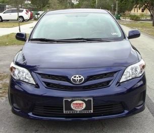 2012 toyota corolla le sedan 4-door 1.8l