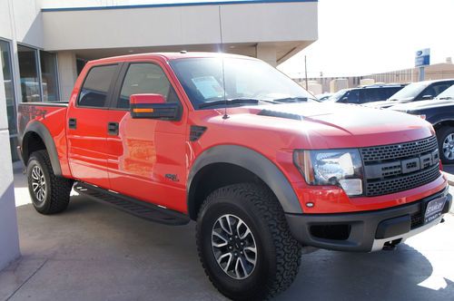 Pre-owned ford f-150 svt raptor 9,800 miles!!!