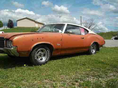 1971 Oldsmobile Cutlass Supreme Base 5.7L, image 2