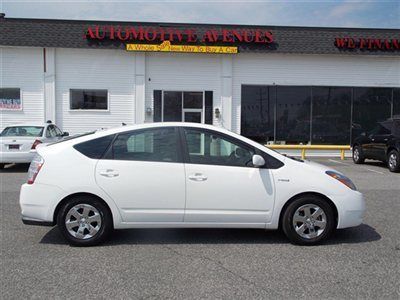 2008 toyota prius only 67k miles runs and looks great must see best price!
