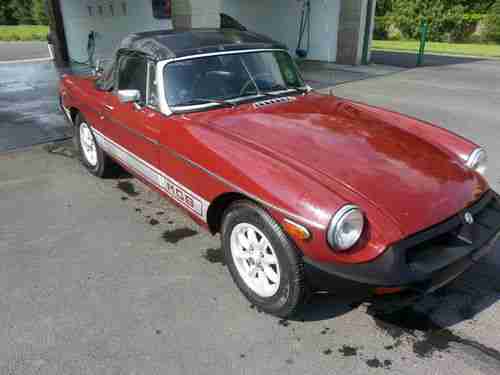 1977 MG MGB MK IV Convertible 2-Door 1.8L, image 2