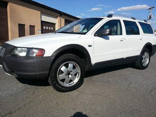 2004 volvo xc70 cross country wagon awd clean autocheck ice white sunroof