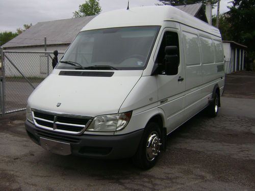 2006 dodge sprinter 3500 cargo van 3-door 2.7l, dual tires, long wheelbase