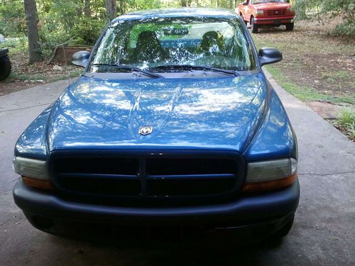 2003 dodge dakota base standard cab pickup 2-door 3.9l