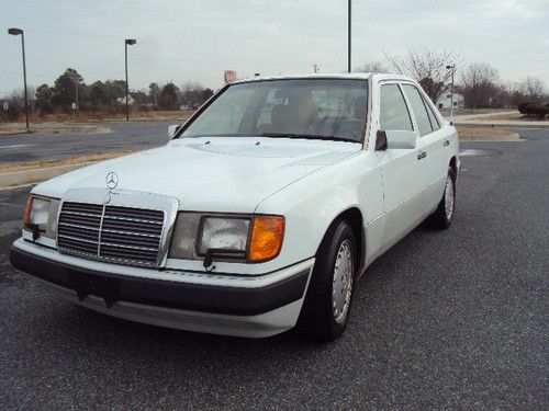 Clean 1993 mercedes-benz 300d 2.5 sedan 4-door 2.5l turbo diesel no reserve