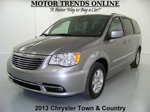 Touring rearcam dvd leather stow n go media 2013 chrysler town and country 19k