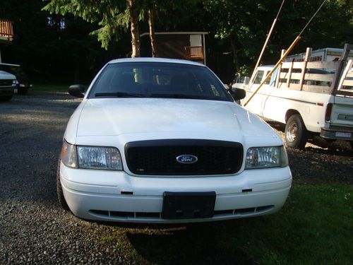 2007 ford crown victoria base sedan 4-door 4.6l state trooper cruiser