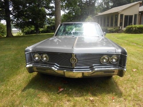 1968 chrysler crown imperial