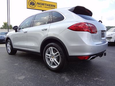 LIKE NEW REMAINING FACTORY WARRANTY EXPORT O.K., US $59,950.00, image 6