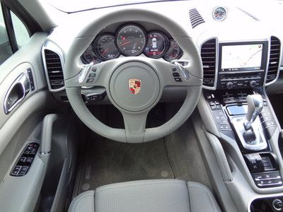 LIKE NEW REMAINING FACTORY WARRANTY EXPORT O.K., US $59,950.00, image 17