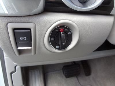 LIKE NEW REMAINING FACTORY WARRANTY EXPORT O.K., US $59,950.00, image 24