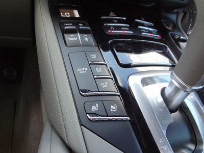 LIKE NEW REMAINING FACTORY WARRANTY EXPORT O.K., US $59,950.00, image 28