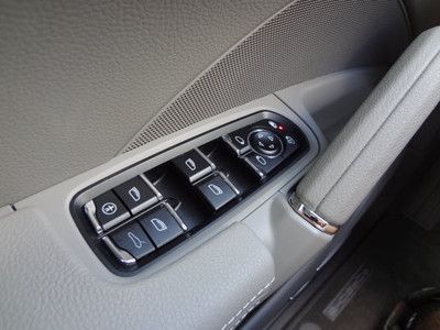 LIKE NEW REMAINING FACTORY WARRANTY EXPORT O.K., US $59,950.00, image 33