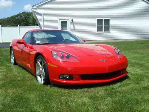 2005 chevrolet corvette - 6speed - low miles