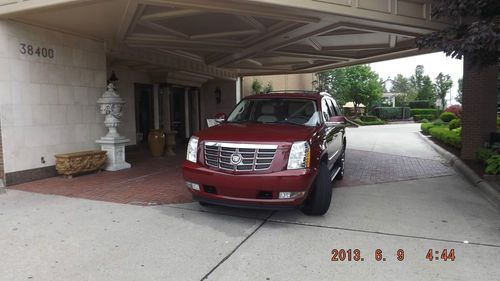 2008 cadillac escalade base sport utility 4-door 6.2l awd 22" platinum wheels