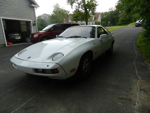 1979 porsche 928 base coupe 2-door 4.5l