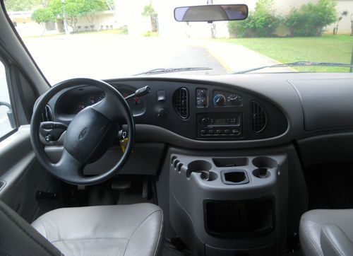 2004 FORD XL 350 SUPER DUTY 15 PASSENGER LIKE NEW ONLY 30,805 MILES!, US $15,900.00, image 3