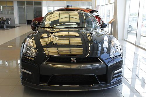 2014 Nissan GT-R Black Edition, US $108,000.00, image 3
