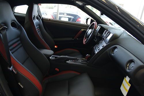 2014 Nissan GT-R Black Edition, US $108,000.00, image 12