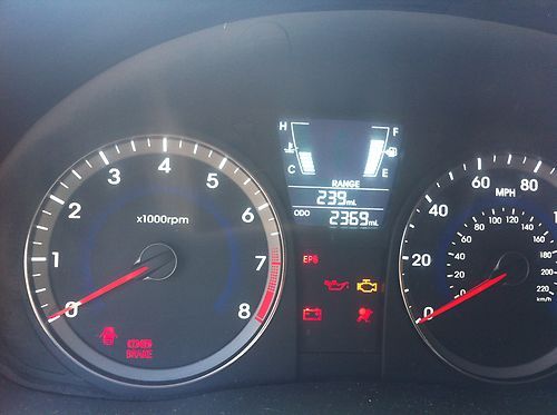 2013 Hyundai Accent SE @ 2300mi @, image 24